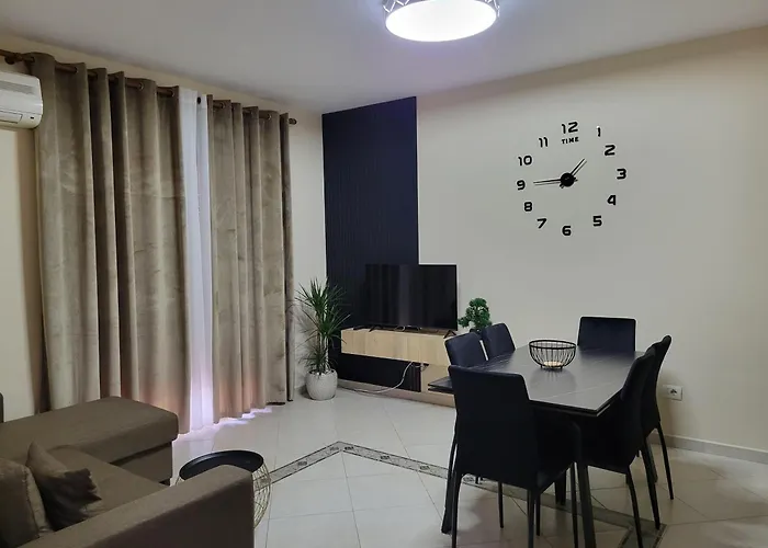 Bella Vista Durazzo * 格勒姆